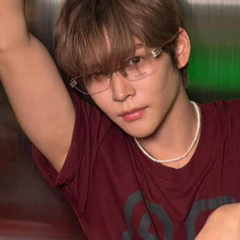EUNSEOK from RiiZE (aiden)